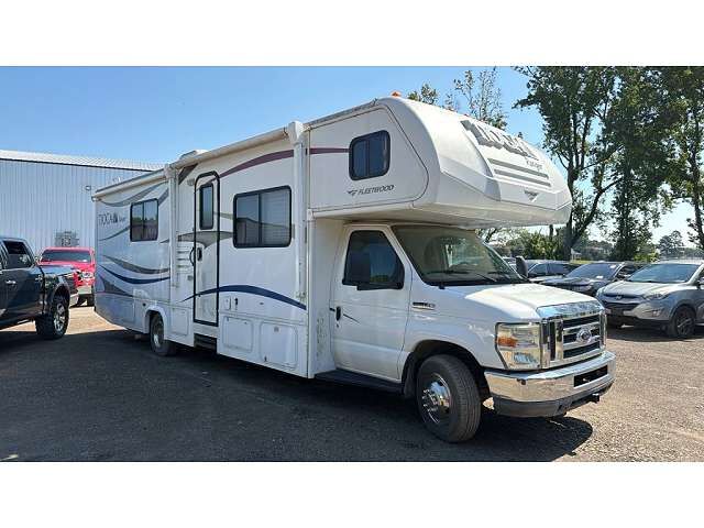 2010 FORD E-450
