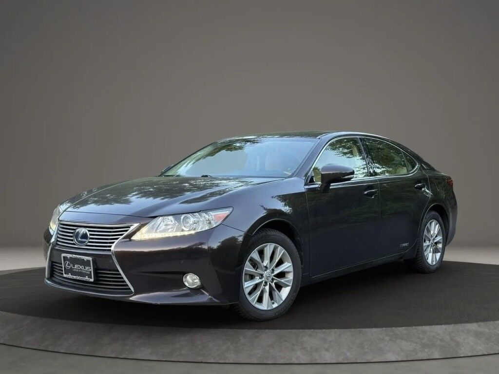 2013 LEXUS ES