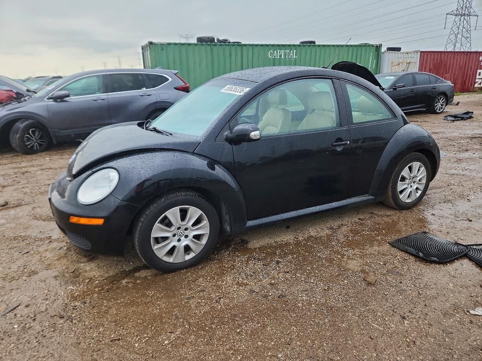 2010 VOLKSWAGEN Beetle