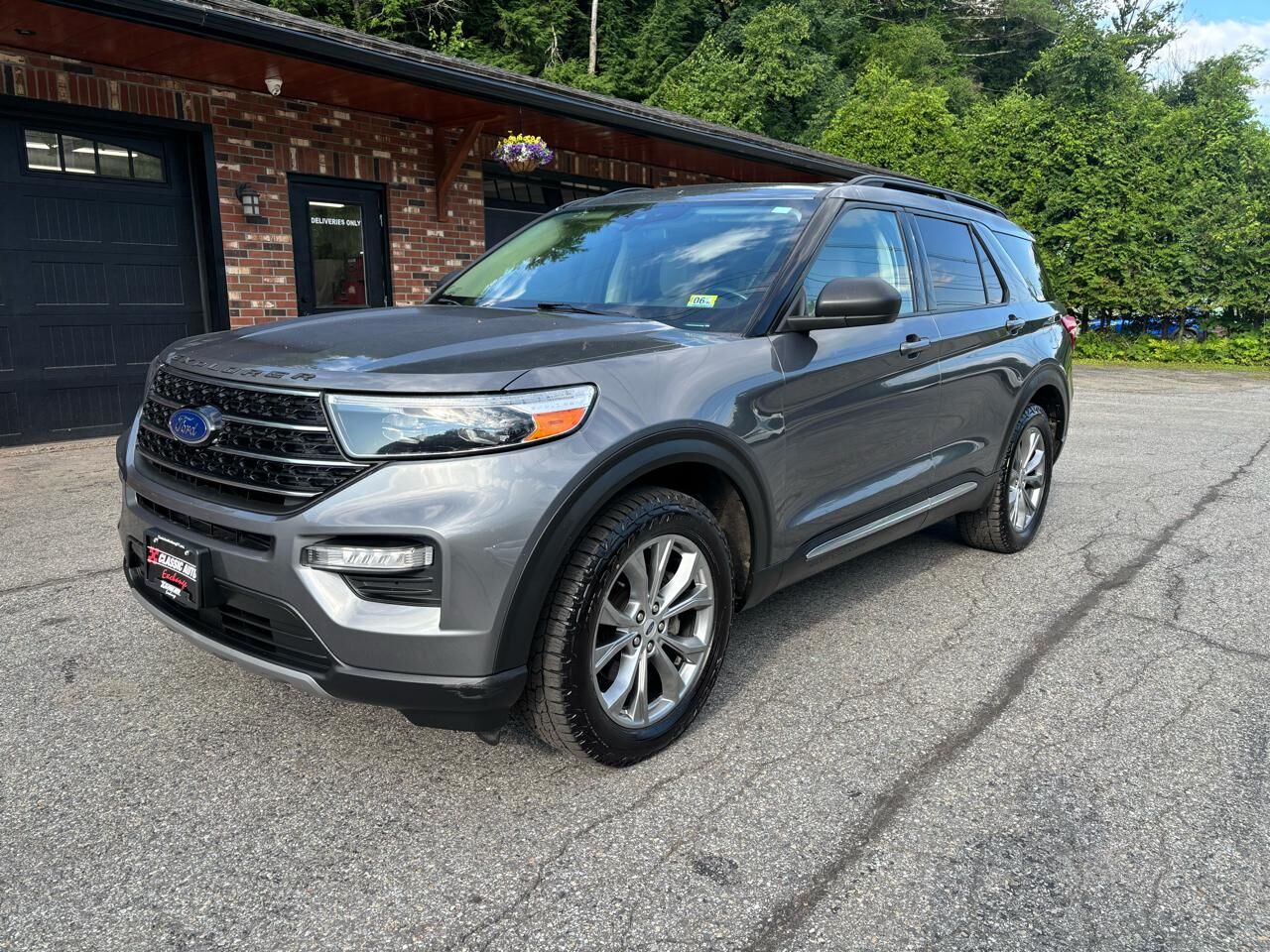 2021 FORD Explorer