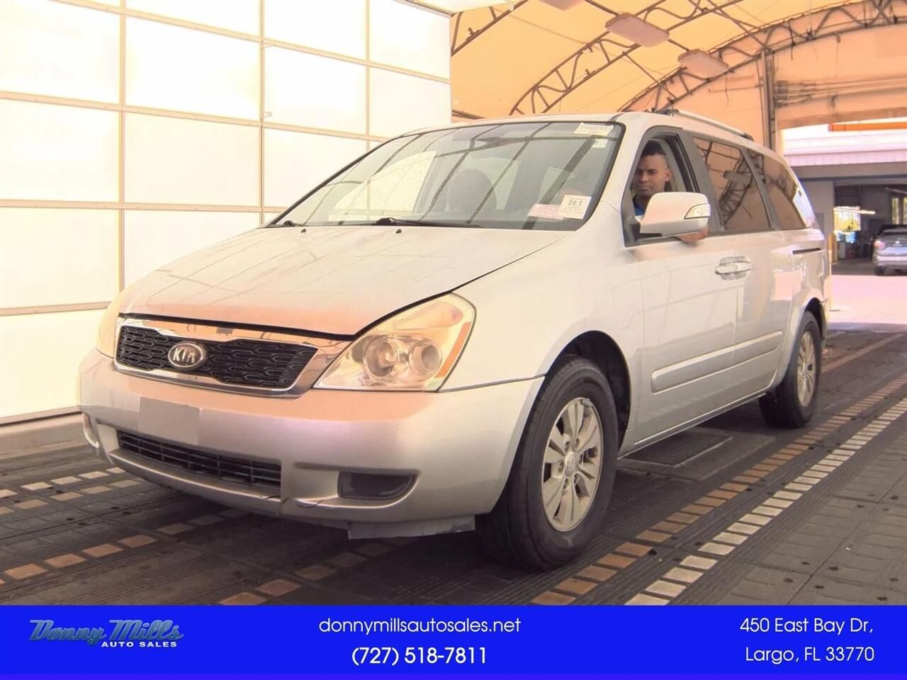 2012 KIA Sedona