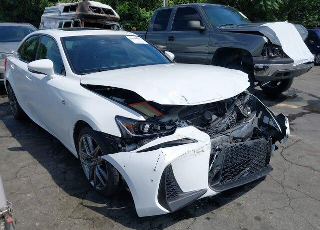 2019 LEXUS IS