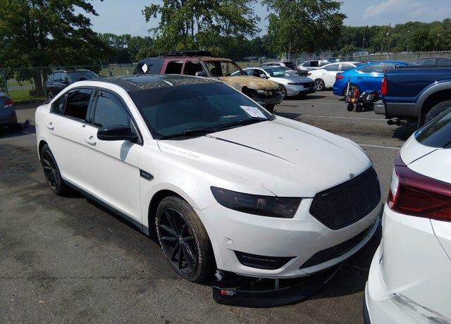 2015 FORD Taurus