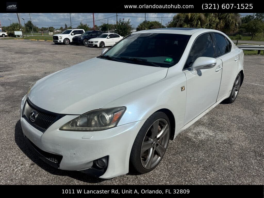 2011 LEXUS IS