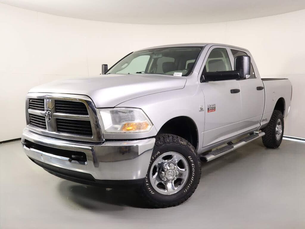 2011 DODGE Ram