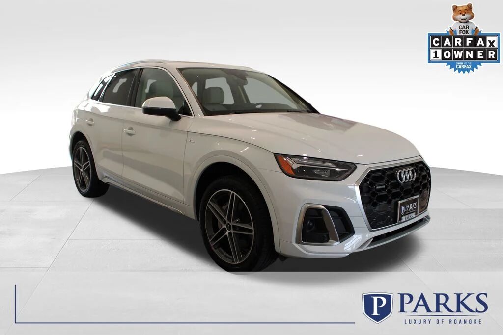 2021 AUDI Q5 e