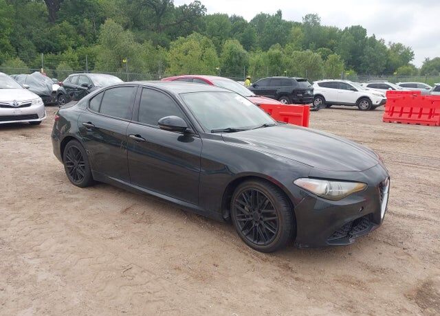 2017 ALFA ROMEO Giulia