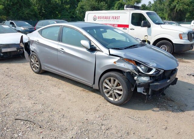 2016 HYUNDAI Elantra