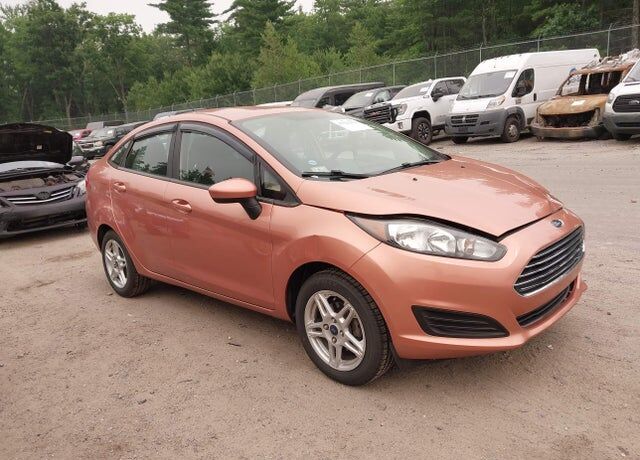 2017 FORD Fiesta