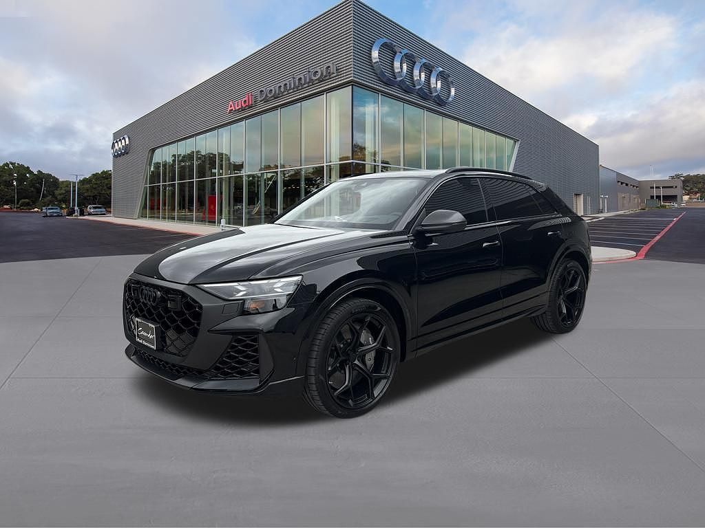 2026 AUDI RS Q8