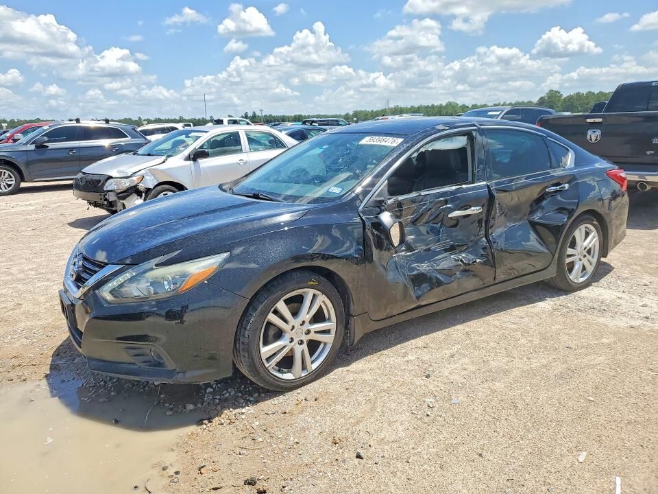 2017 NISSAN Altima
