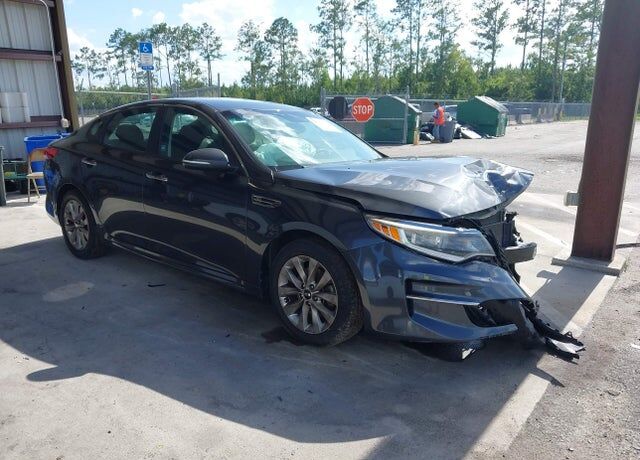 2017 KIA Optima