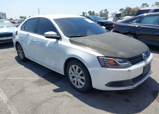 2014 VOLKSWAGEN Jetta