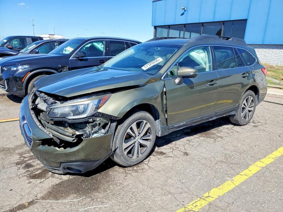 2018 SUBARU Outback