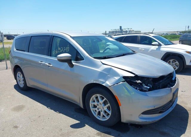 2017 CHRYSLER Pacifica