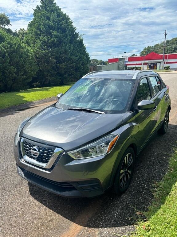 2019 NISSAN Kicks