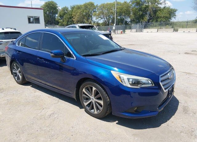 2015 SUBARU Legacy