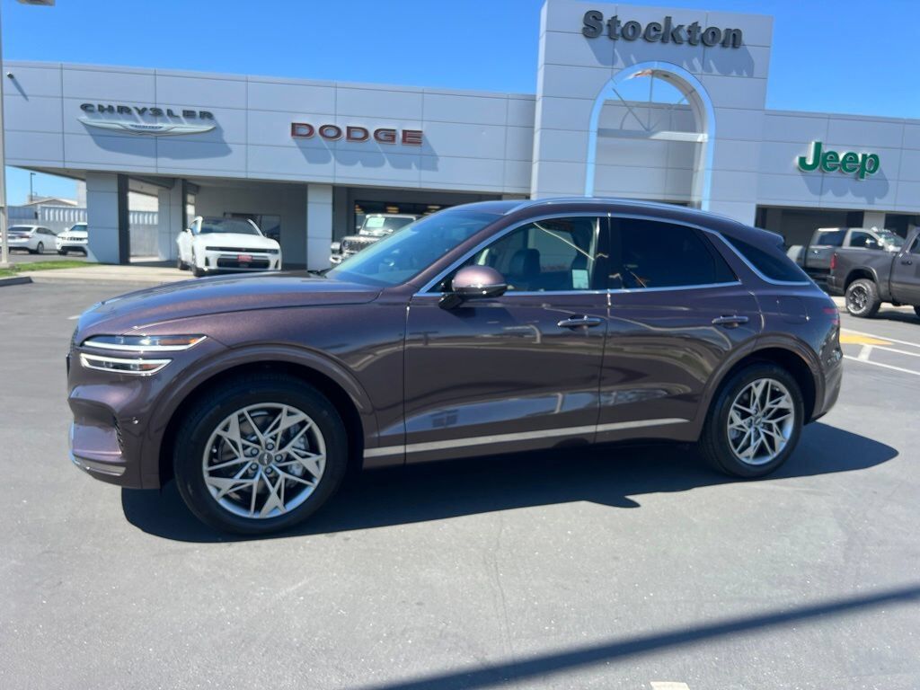 2023 GENESIS GV70