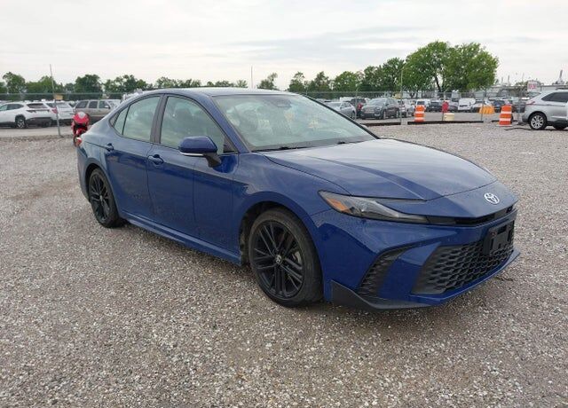 2025 TOYOTA Camry