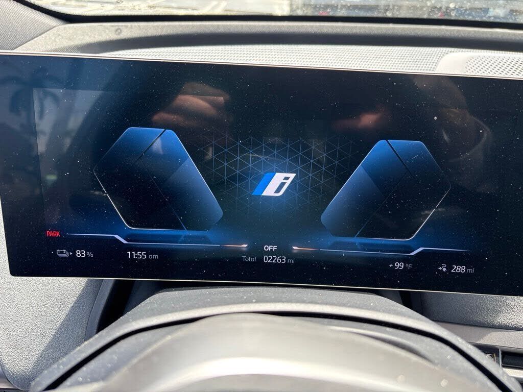 2026 BMW ix