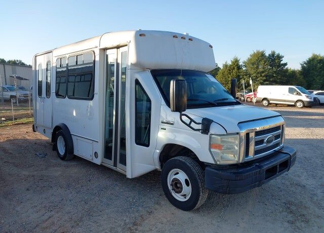 2016 FORD E-350