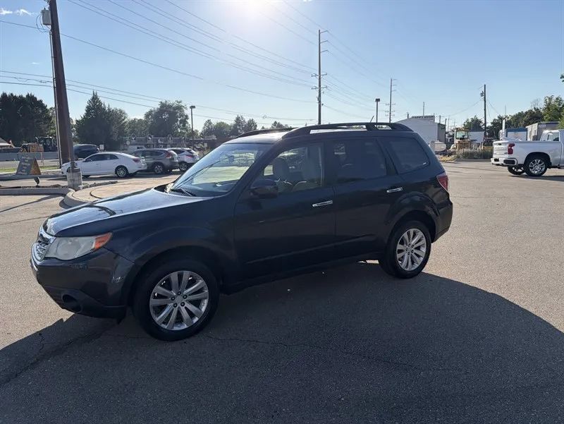 2011 SUBARU Forester