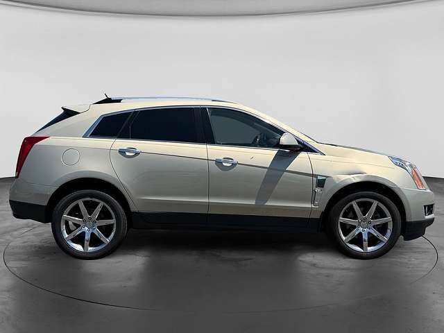 2010 CADILLAC SRX