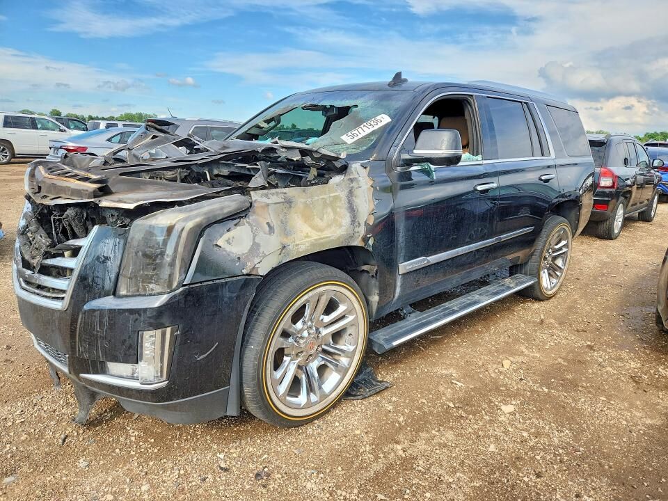 2017 CADILLAC Escalade