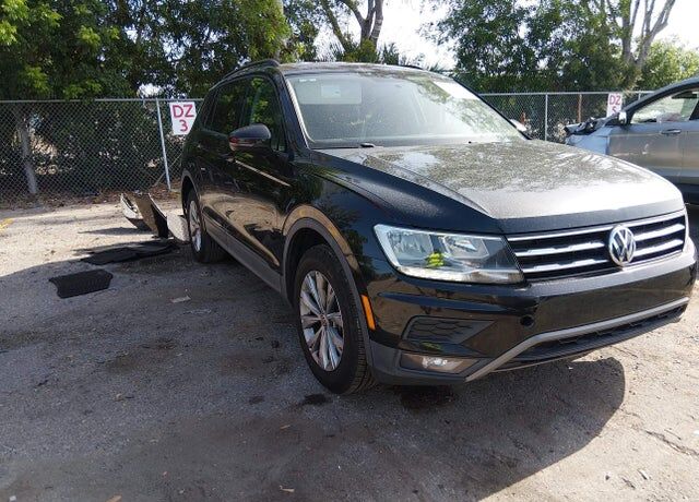 2018 VOLKSWAGEN Tiguan