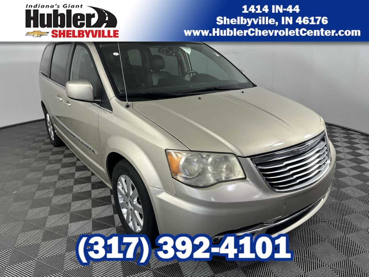 2013 CHRYSLER Town and Country