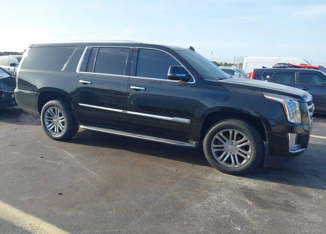 2016 CADILLAC Escalade