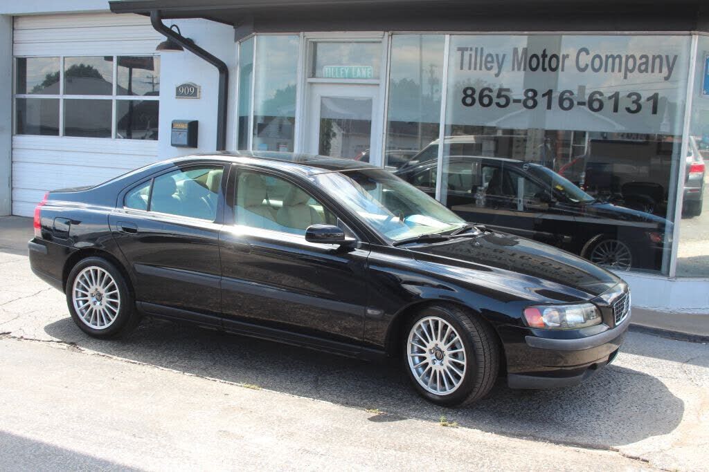 2004 VOLVO S60