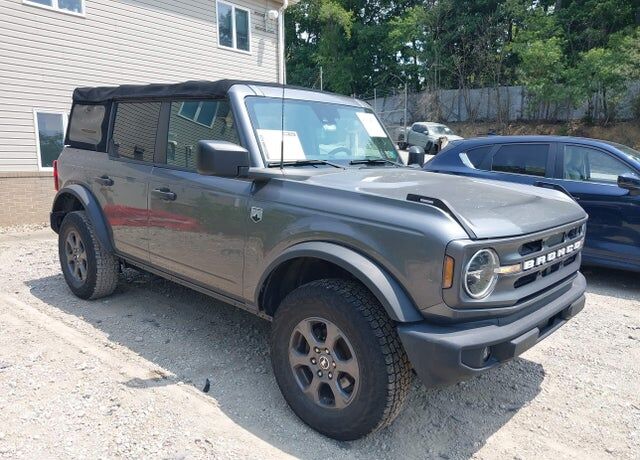 2022 FORD Bronco