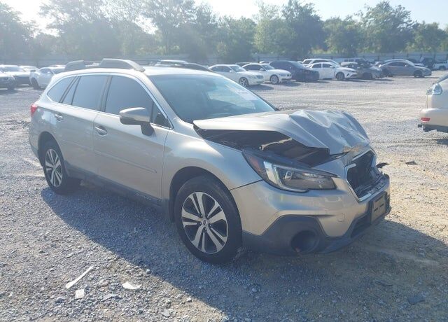 2018 SUBARU Outback