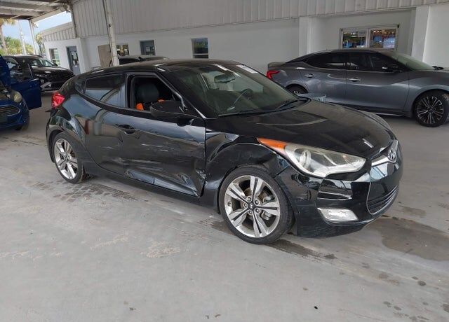 2016 HYUNDAI Veloster
