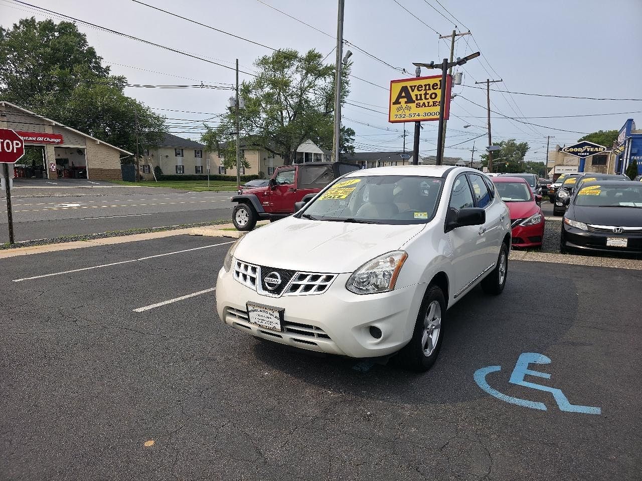 2011 NISSAN Rogue