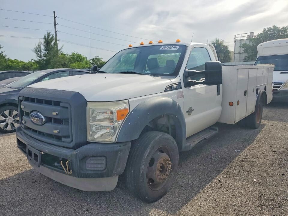 2013 FORD F-550