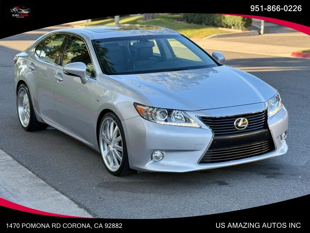 2013 LEXUS ES