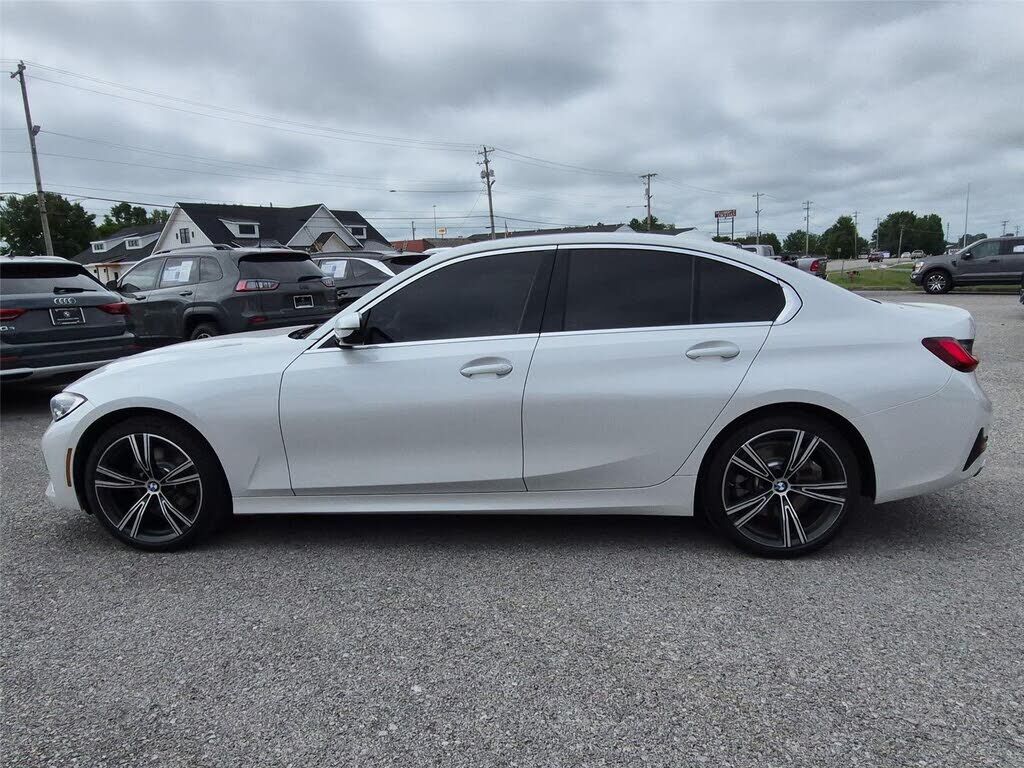 2022 BMW 330i