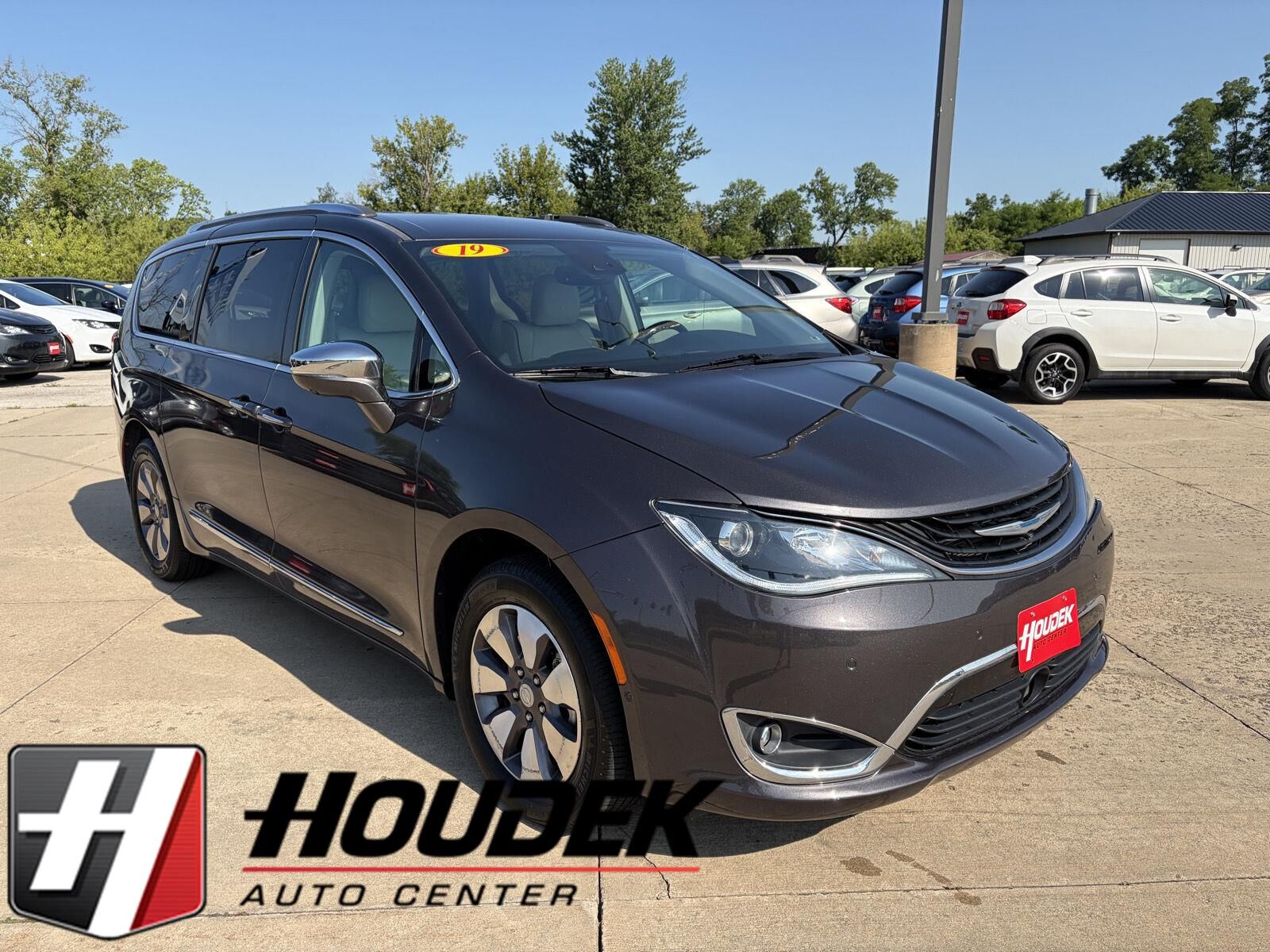 2019 CHRYSLER Pacifica