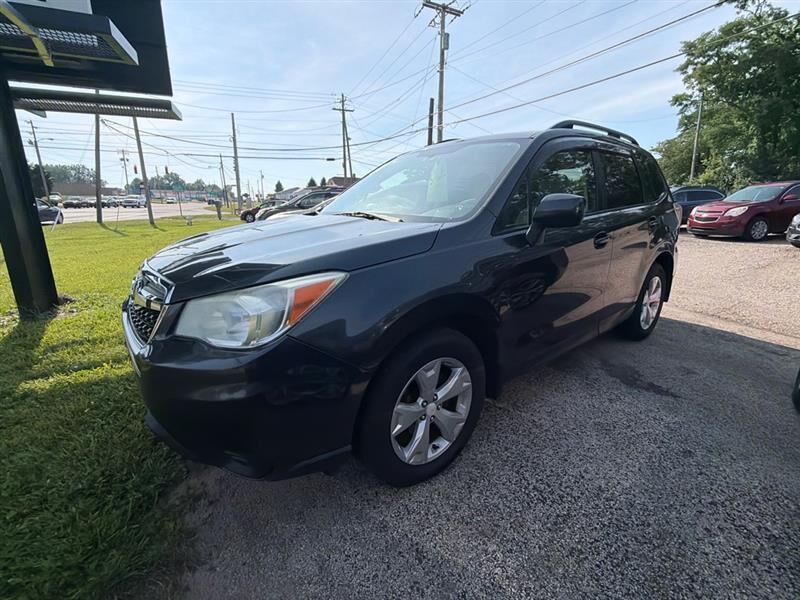 2014 SUBARU Forester