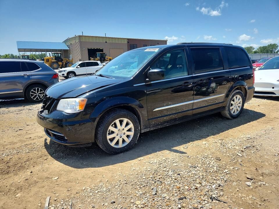 2014 CHRYSLER Town and Country