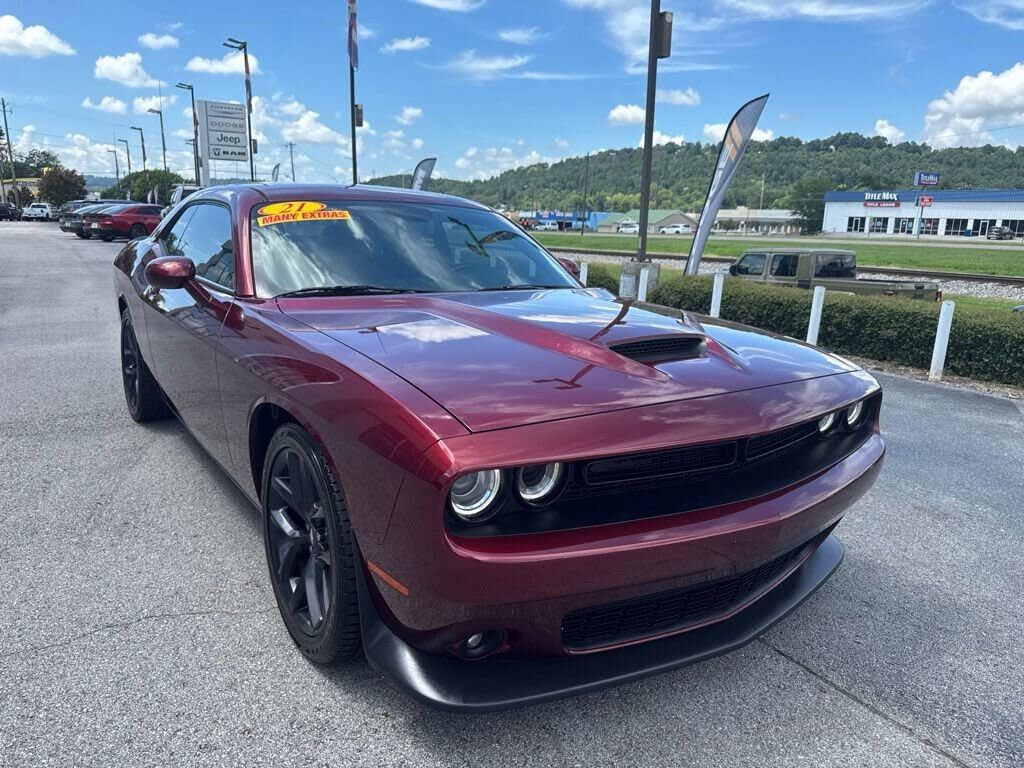 2021 DODGE Challenger