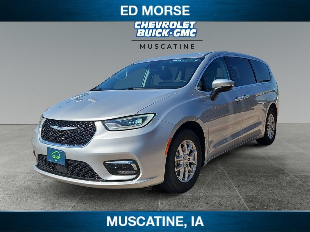 2023 CHRYSLER Pacifica