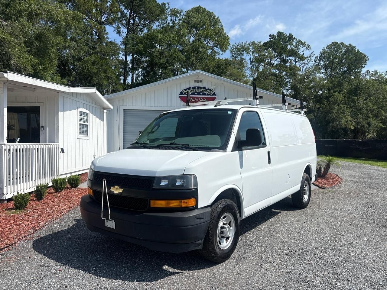 2020 CHEVROLET Express