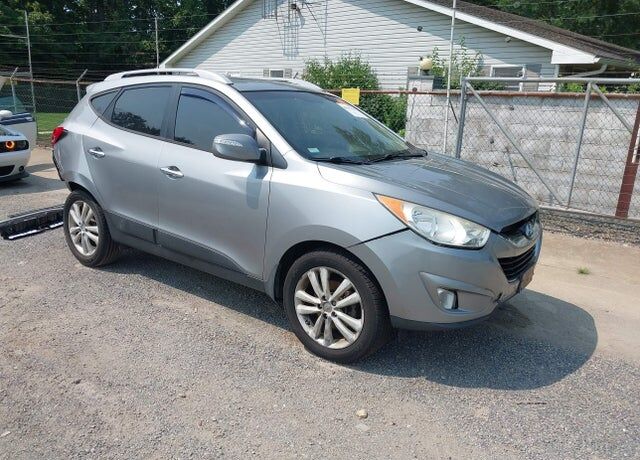 2013 HYUNDAI Tucson