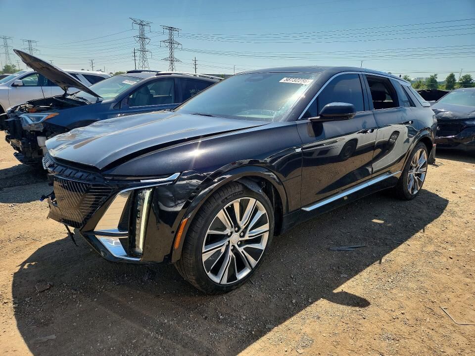 2024 CADILLAC Lyriq
