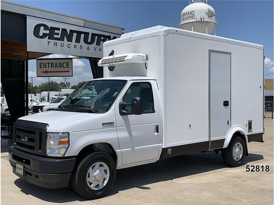 2023 FORD E-350