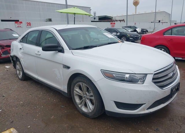2018 FORD Taurus