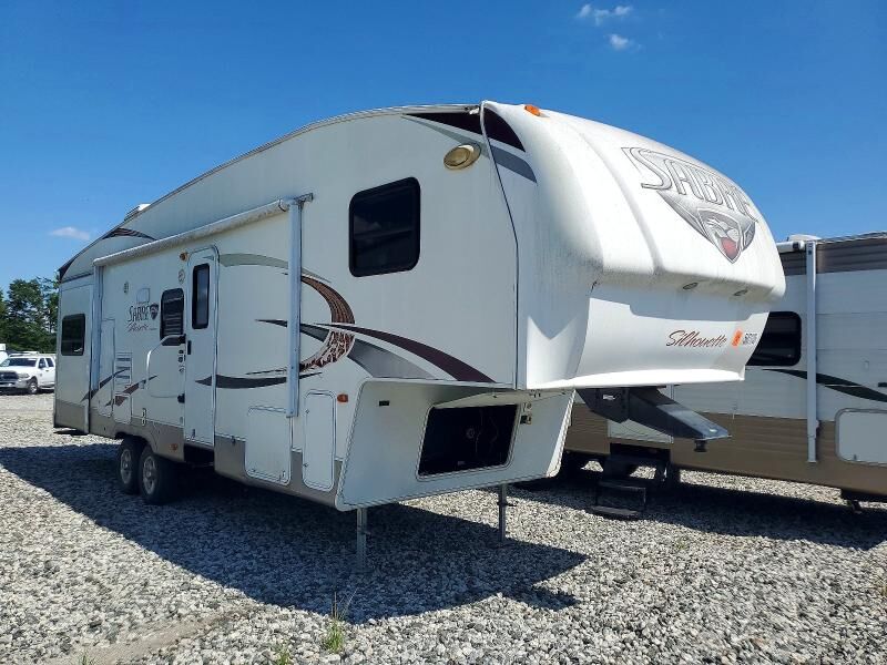 2011 FOREST RIVER Sabre